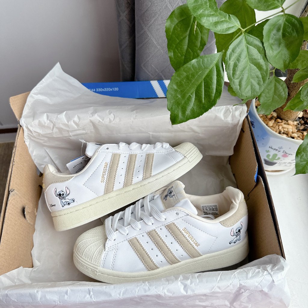 Giày  sneaker SÒ DISSNEYY  cập bến siêu xinh miễn phí  ship
