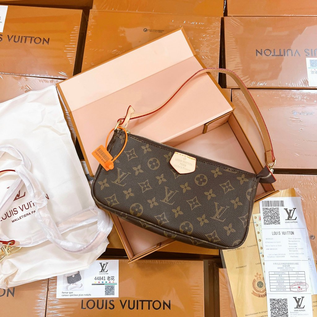 TÚI KẸP NÁCH NHỎ ĐEO CHÉO 2 QUAI FULLBOX L.V SMANO BAGS BÊN TRONG LÓT NHUNG HOẢ TỐC