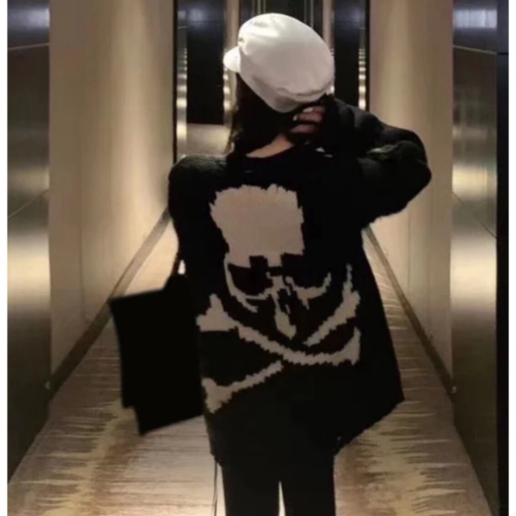 Áo sweater, áo len họa tiết đầu lâu sau lưng cực chất cho nam nữ