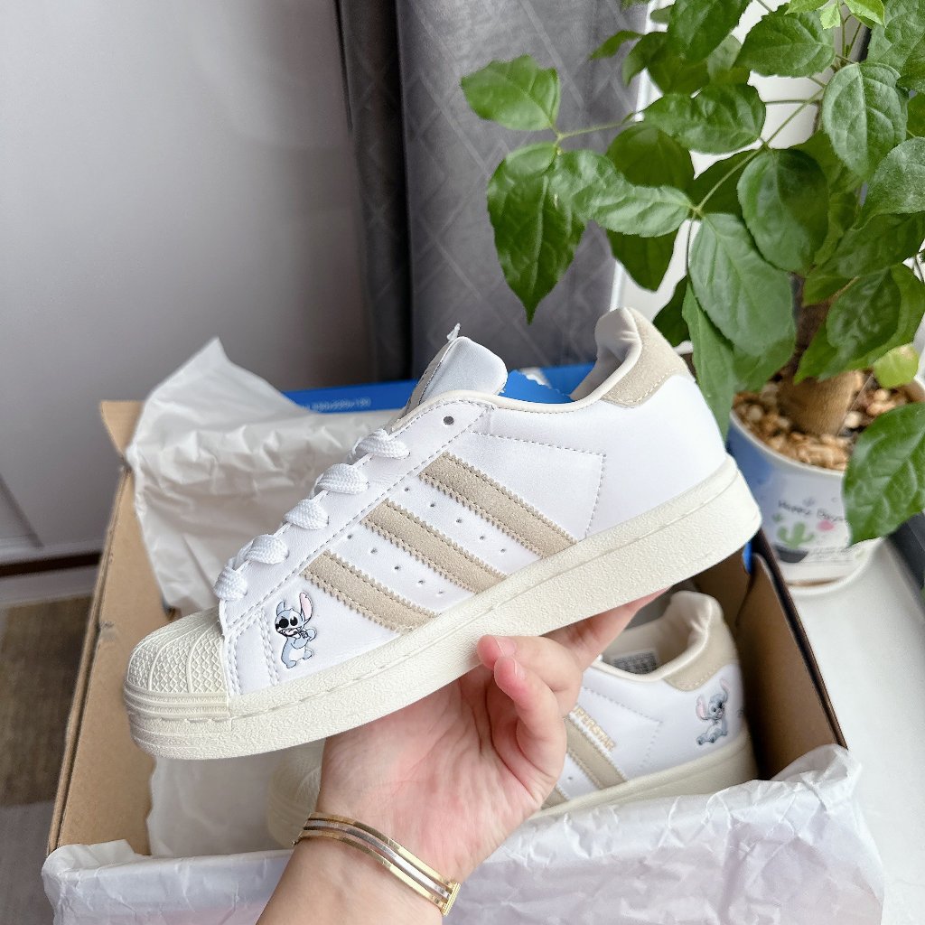 Giày  sneaker SÒ DISSNEYY  cập bến siêu xinh miễn phí  ship