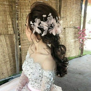 Phụ kiện thời trang livestream