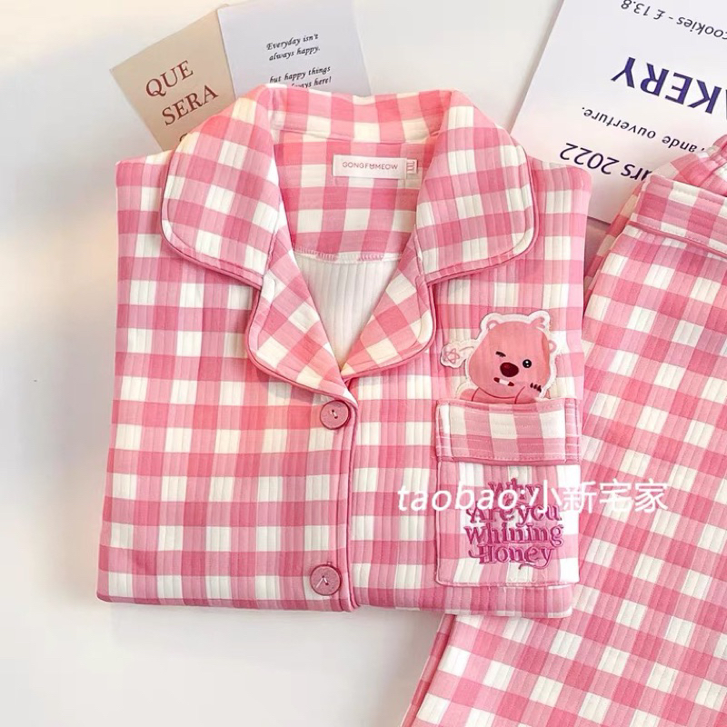 Set bộ PYJAMA kẻ caro hồng trắng phối hình thêu gấu dễ thương