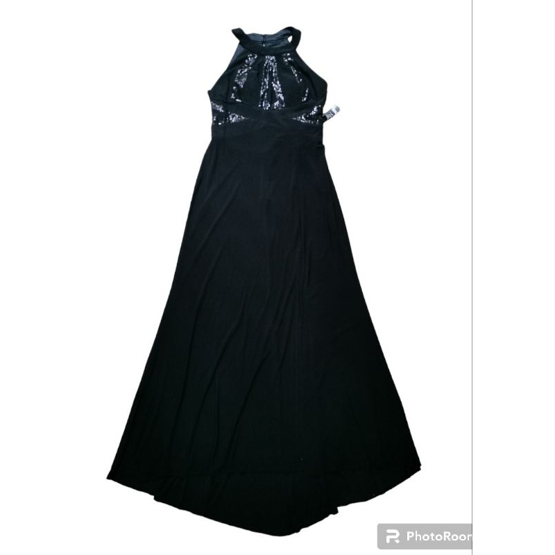 Đầm dạ hội xẻ đùi sang trọng màu đen quyến rũ