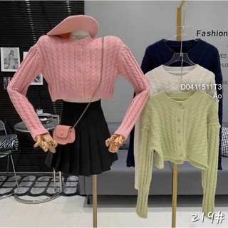 Áo khoác len rách croptop gài nút tay dài