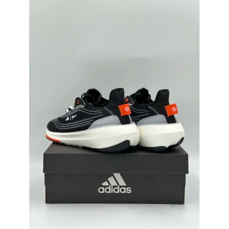 Giày Running Chạy Bộ Nam Adidas Ultraboost Light GY9358 ' Tặng Kèm Tất Xịn '