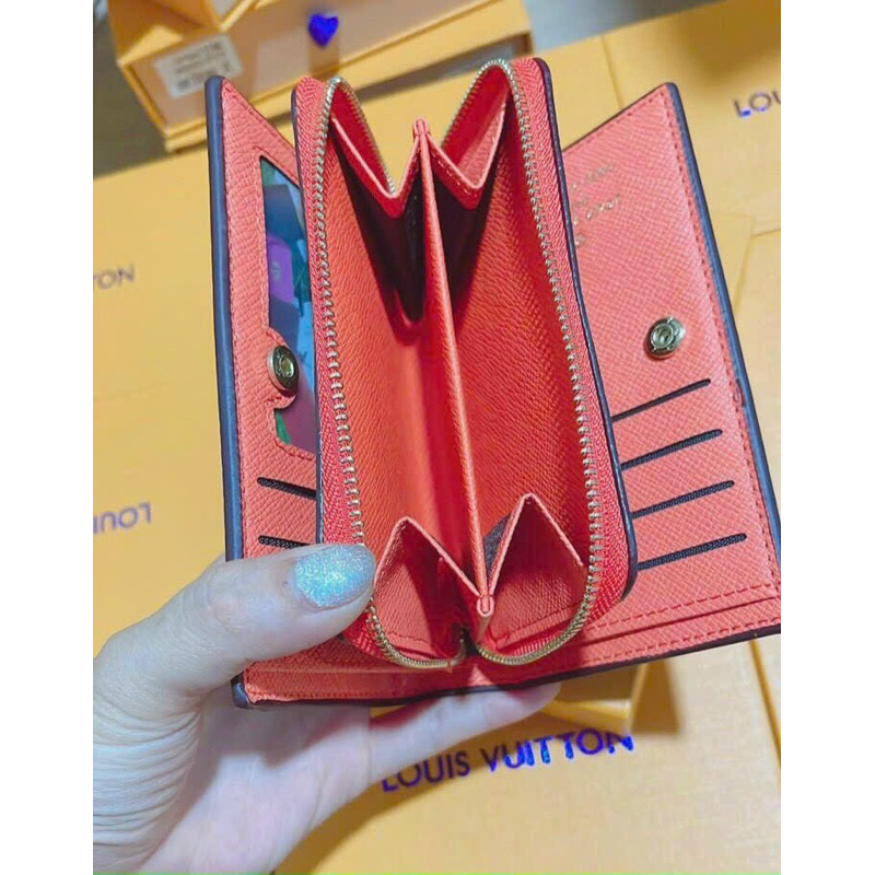 Ví Size nhỡ cầm tay Fullbox phong cách, đẳng cấp cho cô nàng cá tính