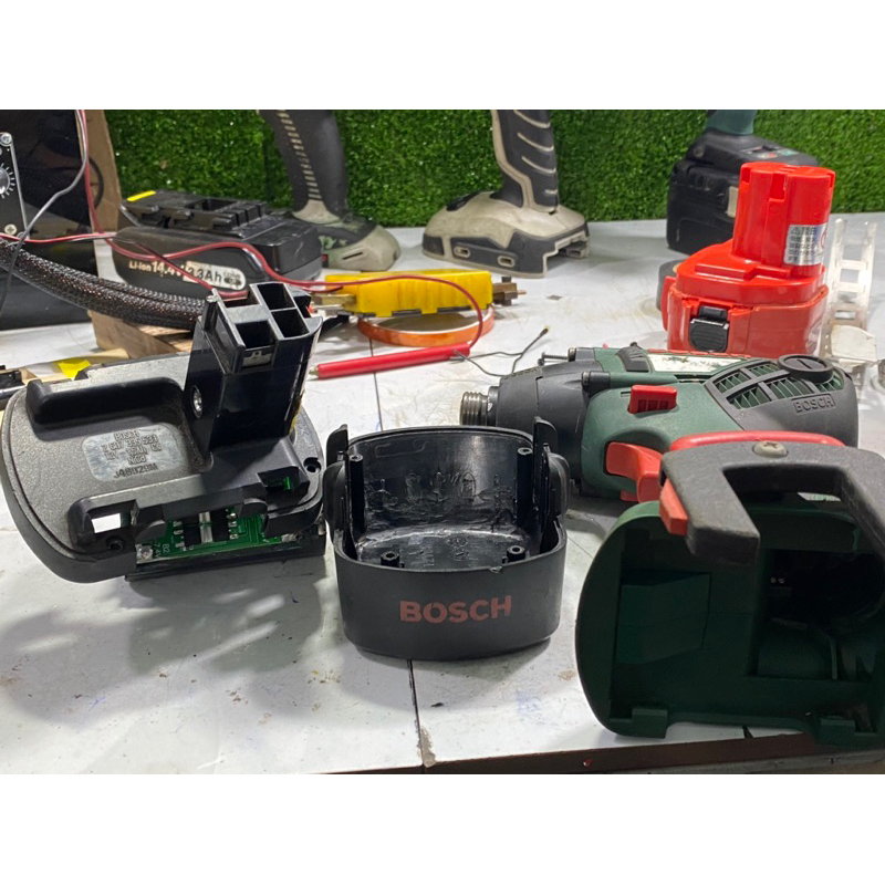 Máy bắn vít Bosch 12v hàng bãi.