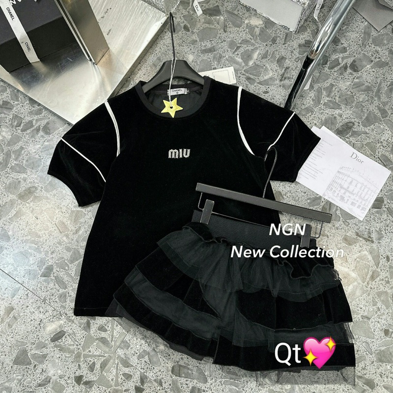 Set Nhung Miuiu Chân Váy Phối Lưới Kiều Trang Basic