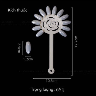 Móng lên mẫu - móng sơn màu - móng trưng bày mẫu - móng quạt