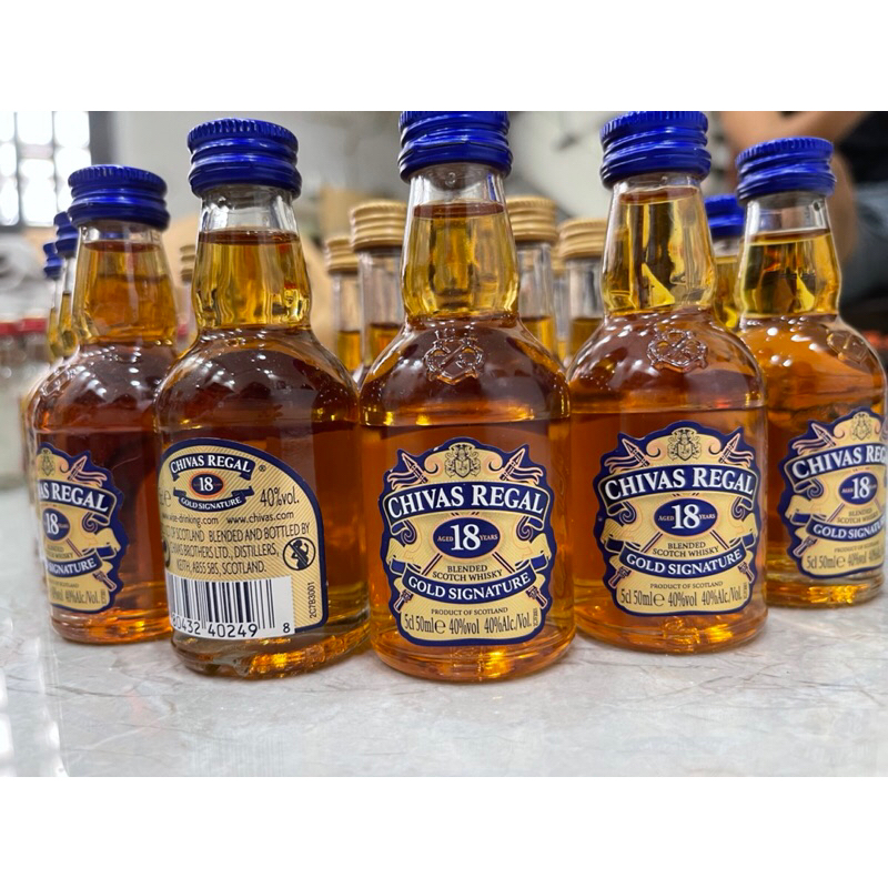 CHAI MINI C.H.I V.A.S 18 quà tặng- trang trí