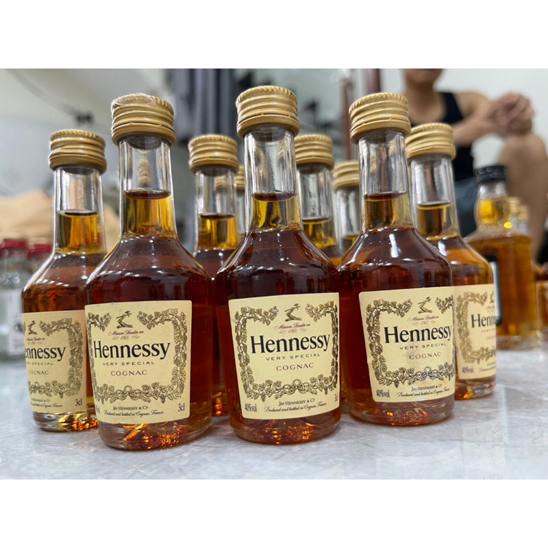 CHAI MINI HENNESSY quà tặng- trang trí