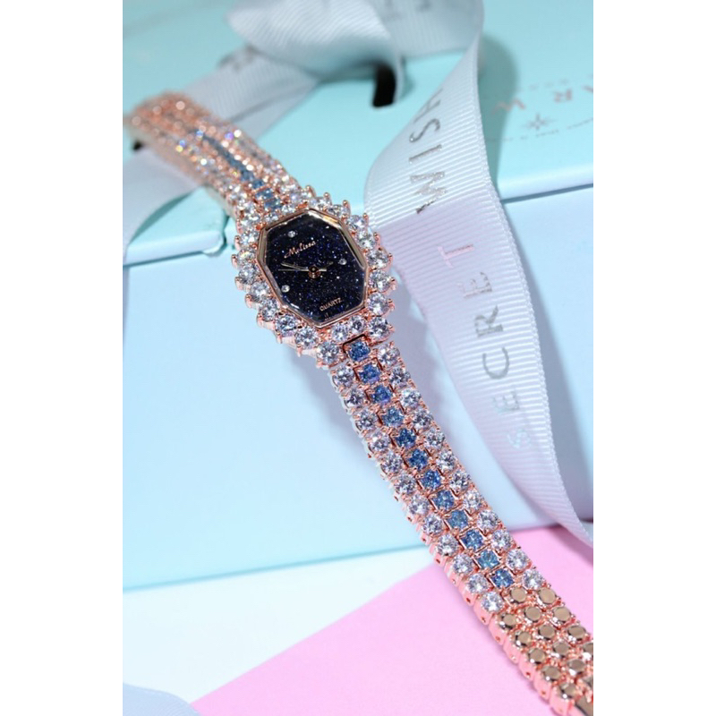 Đồng hồ nữ Melissa 8240 mặt ovan đính đá dây kim loại chính hãng