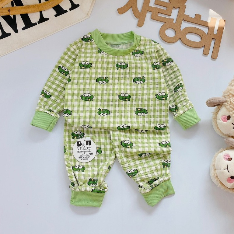 Bộ quần áo thu đông, mặc điều hòa, dài tay, kẻ caro, chất thun tăm, cho bé trai, bé gái – BD013