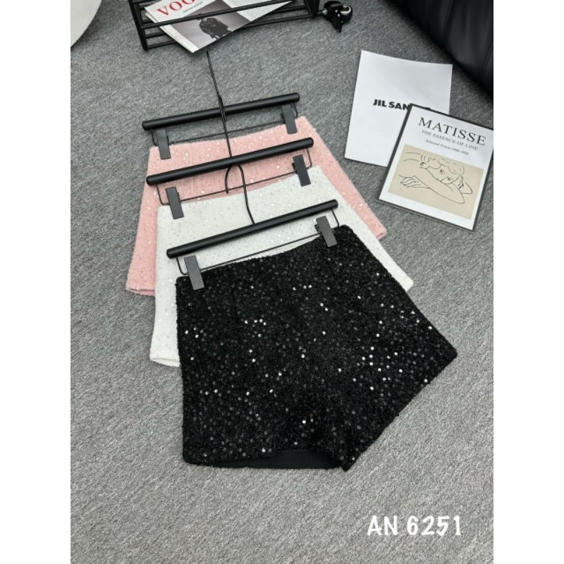 Quần sooc dạ nhũ ôm hàng QC