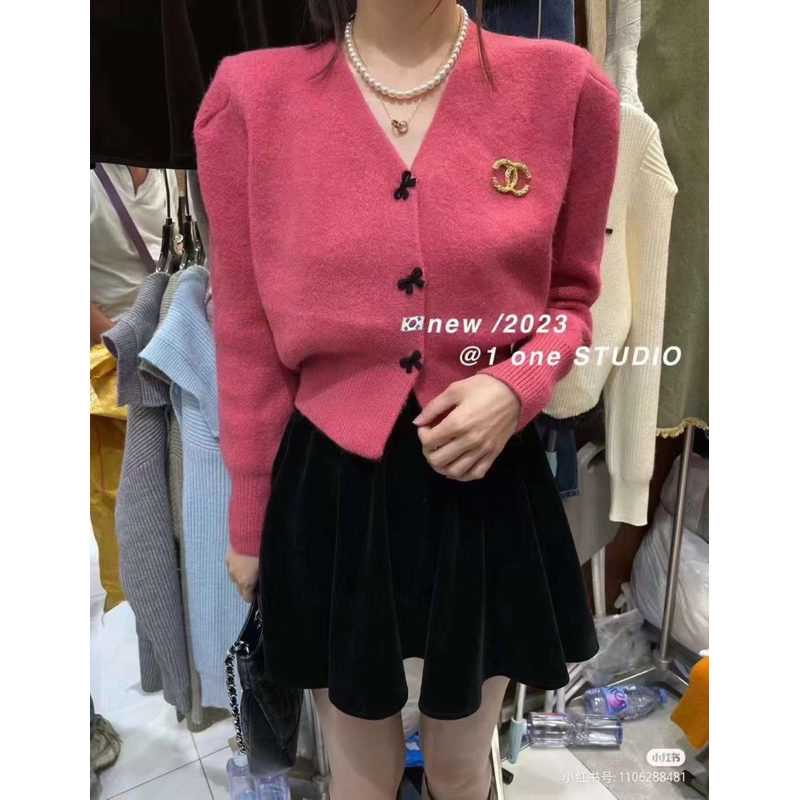 Áo Len Dài Tay Khuy Nơ Kèm Tag G.C