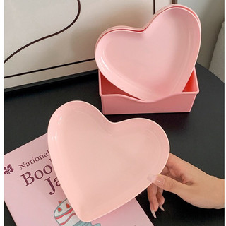Bộ đĩa trái tim màu hồng dễ thương