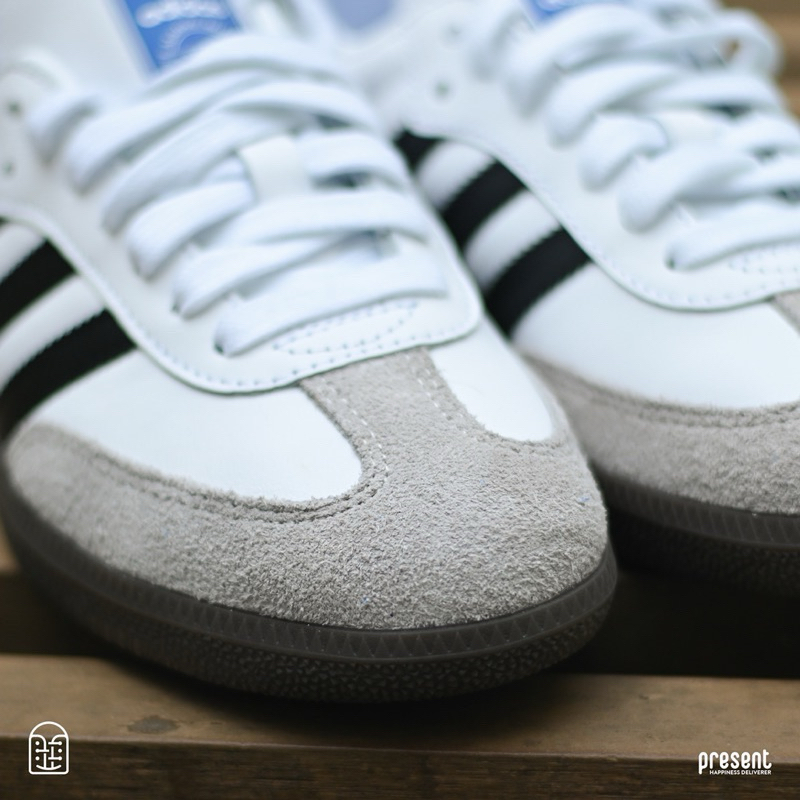 Giày thể thao Adidas Samba Vegan Classic White Black trắng sọc đen đế nâu êm nhẹ dễ phối mọi Outfit