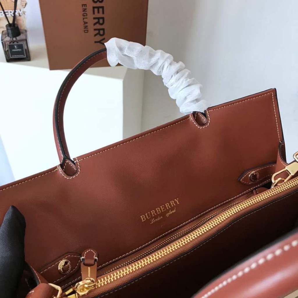 TÚI BBR TITLE SZ32 DA THẬT