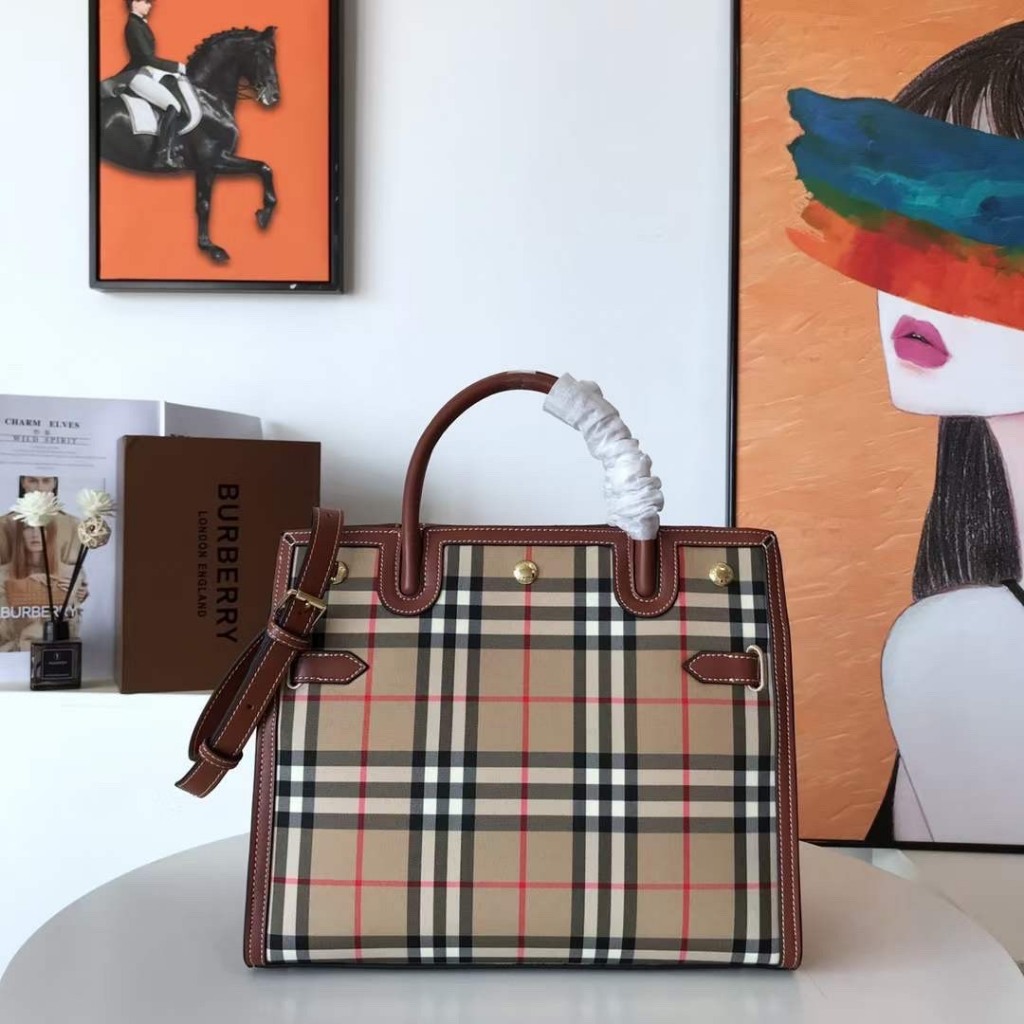 TÚI BBR TITLE SZ32 DA THẬT