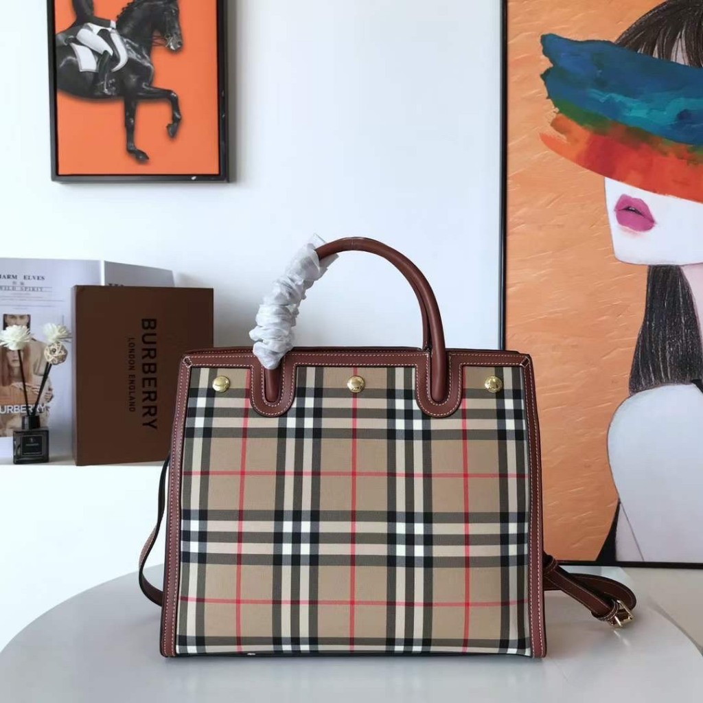 TÚI BBR TITLE SZ32 DA THẬT