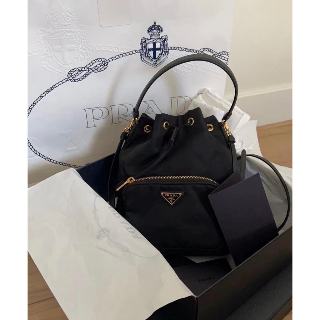 TÚI PRADA BUCKET SZ18