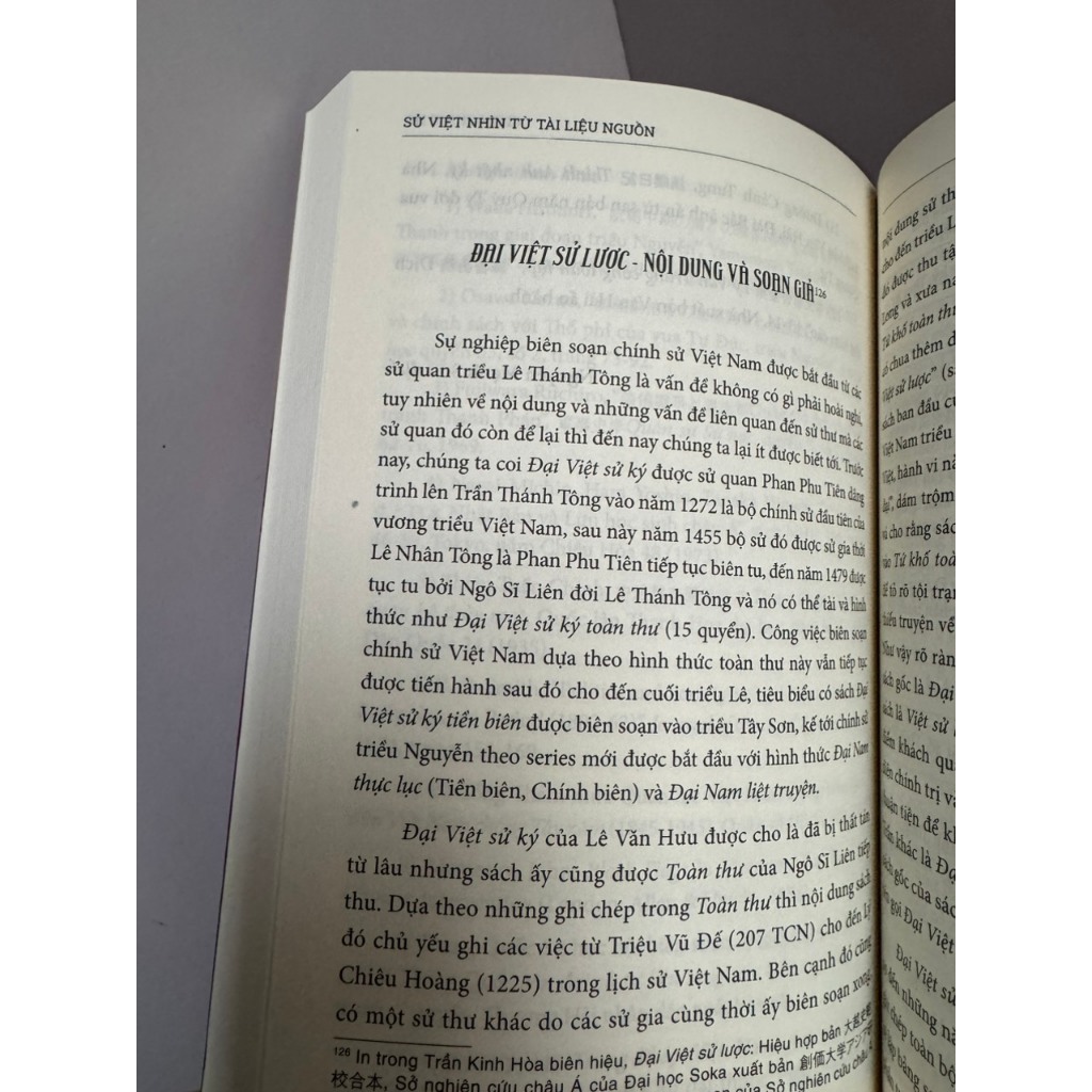 Sách – Sử Việt – Nhìn Từ Tài Liệu Nguồn – Nguyễn Mạnh Sơn - NXB Đà Nẵng