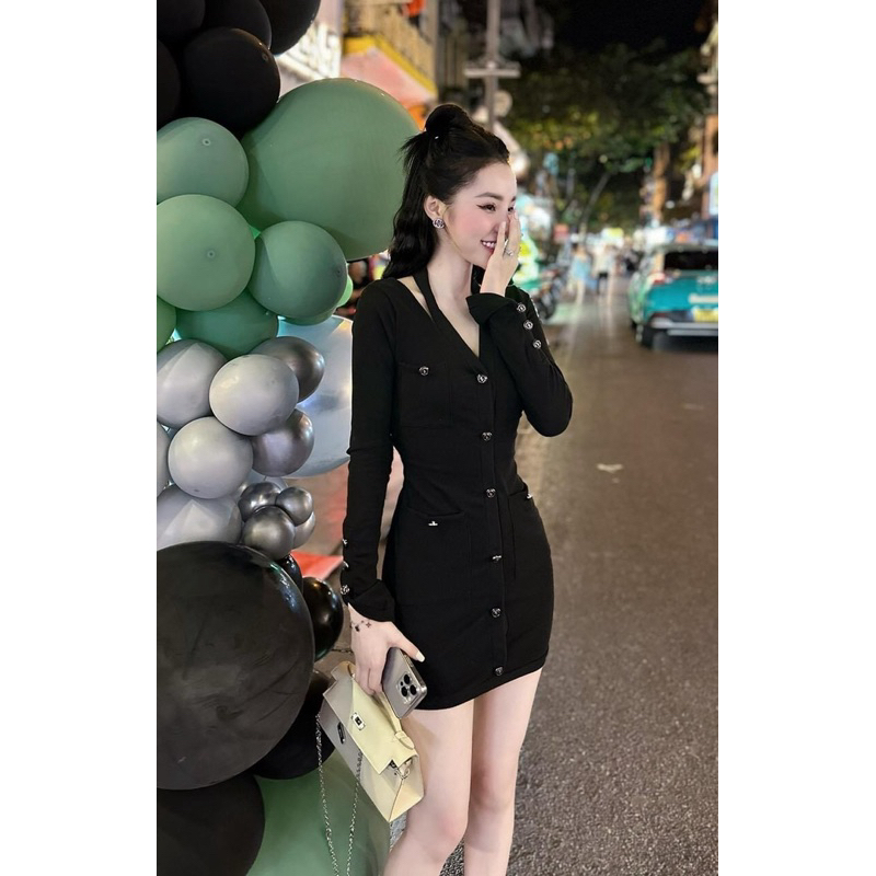 ĐẦM BODY NGẮN TAY DÀI CỔ V TÔN DANG