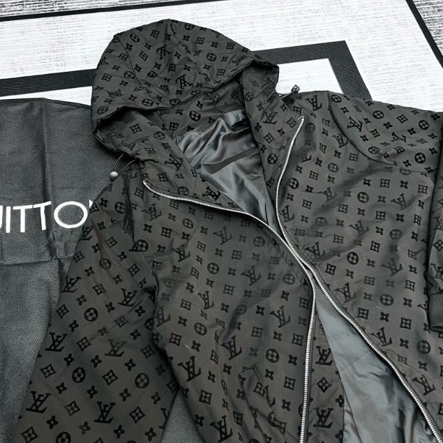 Áo Khoác Dù Di.or Nam 2 Lớp Chống Nước Tốt Hoạ Tiết Thời Trang Cao Cấp