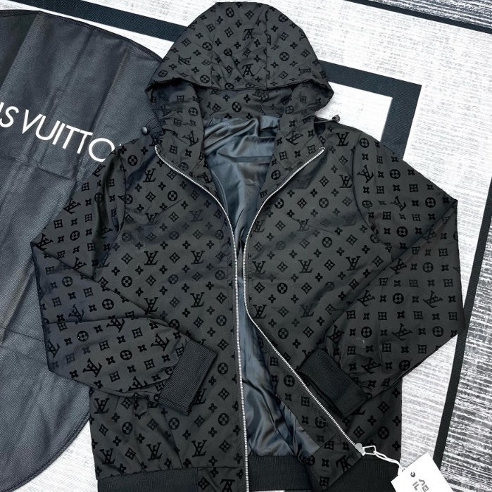 Áo Khoác Dù Di.or Nam 2 Lớp Chống Nước Tốt Hoạ Tiết Thời Trang Cao Cấp