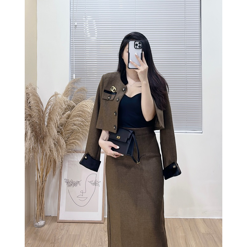 9226 Set dạ áo cổ tàu kèm tag và chân váy bút chì