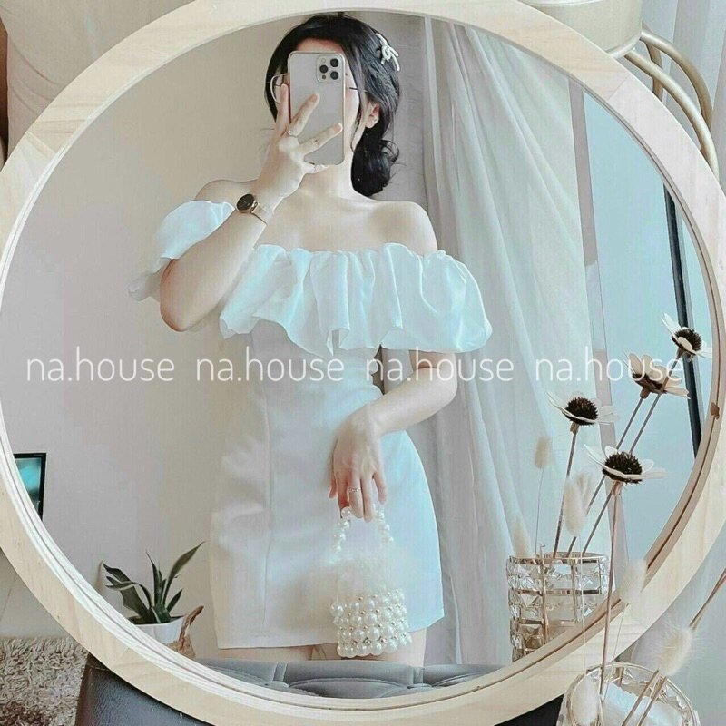 Pass đầm  body bẹt vai như hình  vải xịn dày dặn