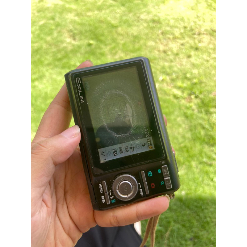 Casio Exilim EX-Z75 Máy ảnh vintage chụp sắc nét