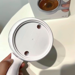 Cốc khuấy thế hệ mới