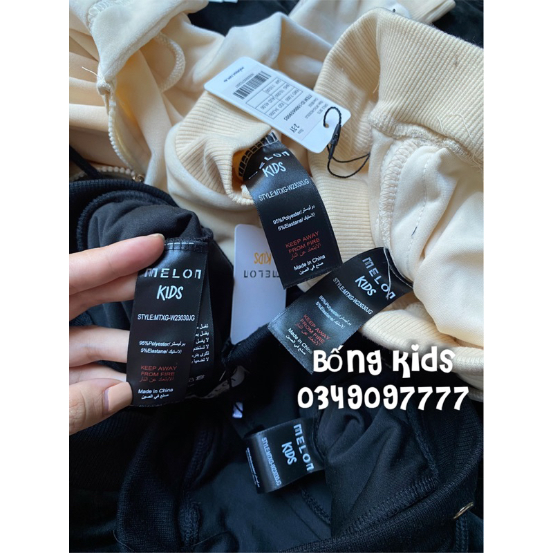 Bộ Kéo Khoá Bé Gái Nhung Dải Chữ MELON