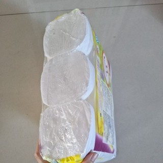 Giấy lụa đa năng 6 cuộn 3 lớp hiệu Vàng Anh