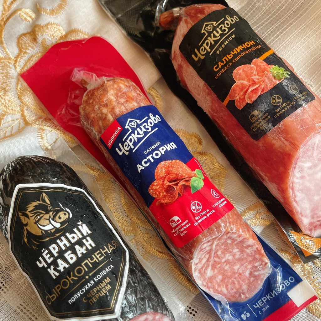 Xúc xích salami hun khói Chekizobo , lạp xưởng khô Nga 300g