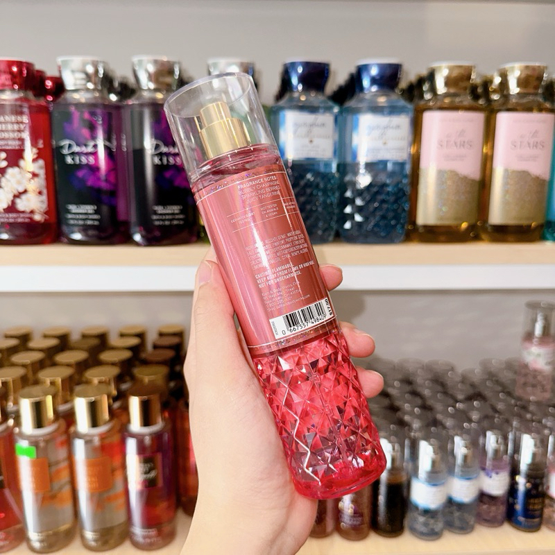 Xịt thơm toàn thân Bath & Body Works / Champagne Toast