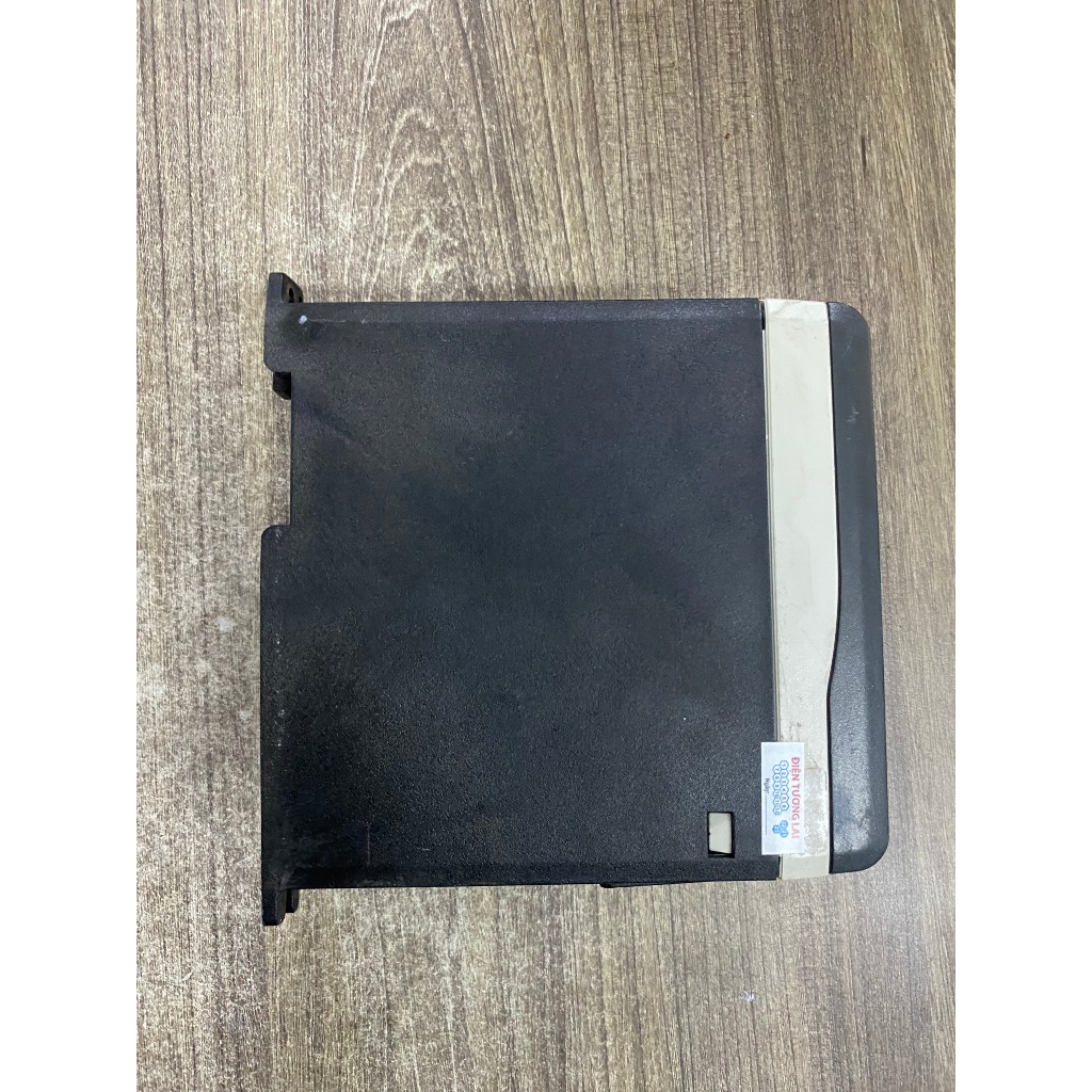 Biến tần EMERSON SKA1200075  nguồn 220VAC công suất 0.75kW tháo máy