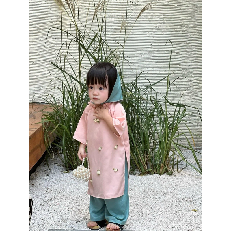 Set Áo Dài tặng kèm khăn lụa cao cấp cho bé gái