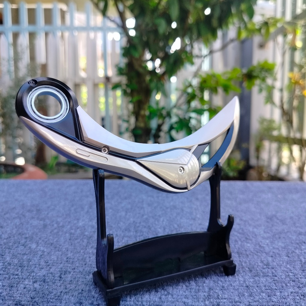 Vuốt ion Valorant full hợp kim. Tặng giá đỡ trưng bày