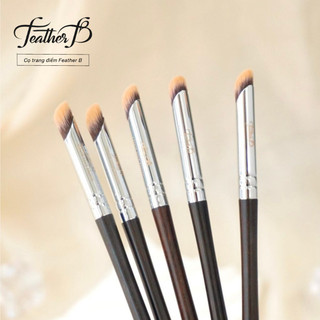 Cọ môi Feather B lông cam - cọ lông thú - cọ tán môi