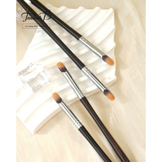 Cọ môi Feather B lông cam - cọ lông thú - cọ tán môi