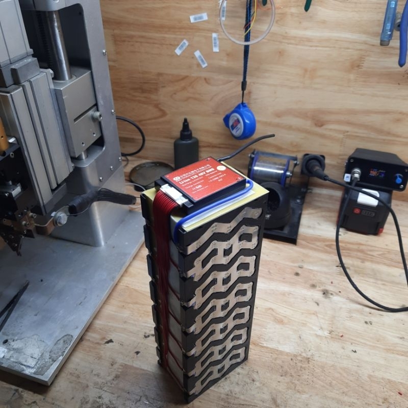 PIN LITHIUM XE ĐIỆN 48V15AH THAY THẾ ACQUY 48v12Ah HỆ 4 BÌNH NHỎ