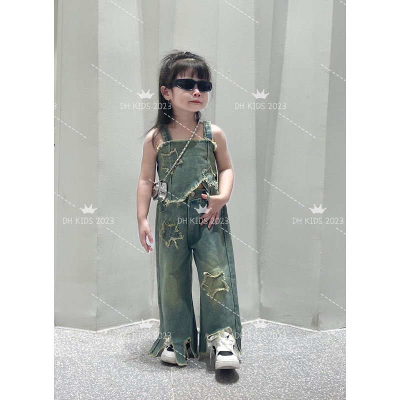 Set jean phong cách rách bụi bặm phù hợp cho các bé có tính cách cá tính cho các bé cá tính size nhí 12-30kg