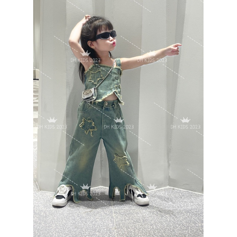 Set jean phong cách rách bụi bặm phù hợp cho các bé có tính cách cá tính cho các bé cá tính size nhí 12-30kg