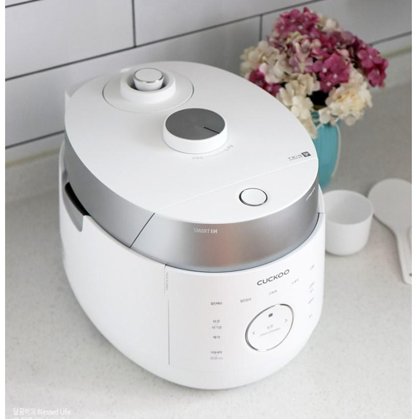 NỒI CƠM ĐIỆN CAO TẦN CUCKOO CRP-LHTR0610FW 1.08lít IH Smart Twin Pressure