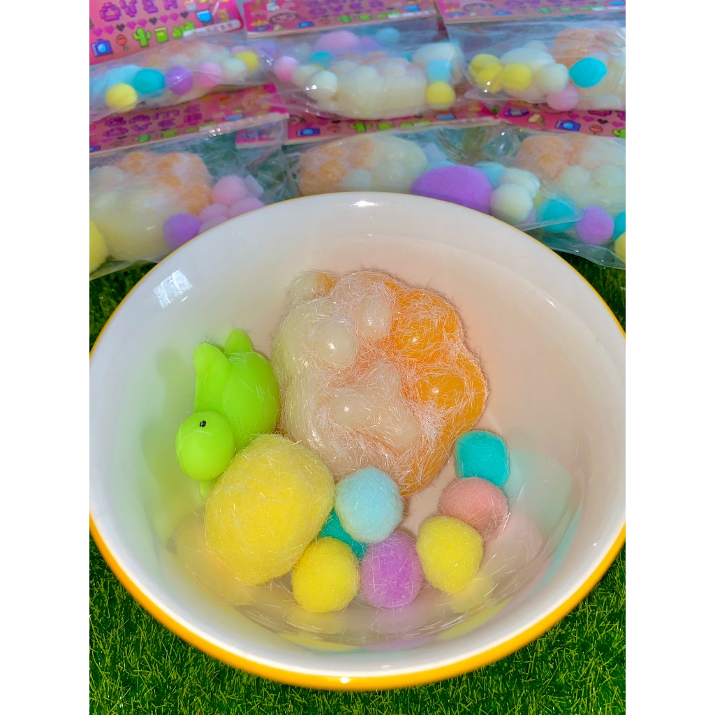 Squishy tay mèo size lớn shop Quỳnh Vịt bóp cực mịn dẻo đã tay giúp giảm stress