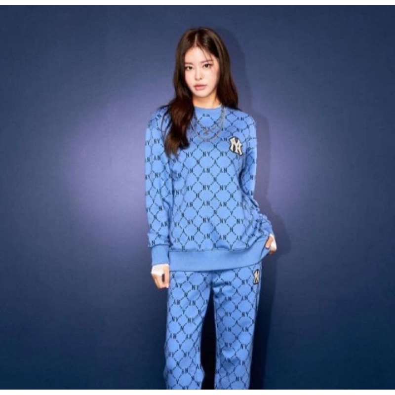 Áo Mlb Sweatshirt Cổ Tròn Tay Dài Nam, Nữ Unisex Màu Xanh Form Suông