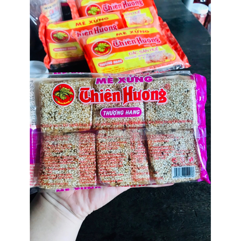 Mè xửng Thiên Hương gói 250gr - Date luôn mới - Đặc sản cố đô Huế