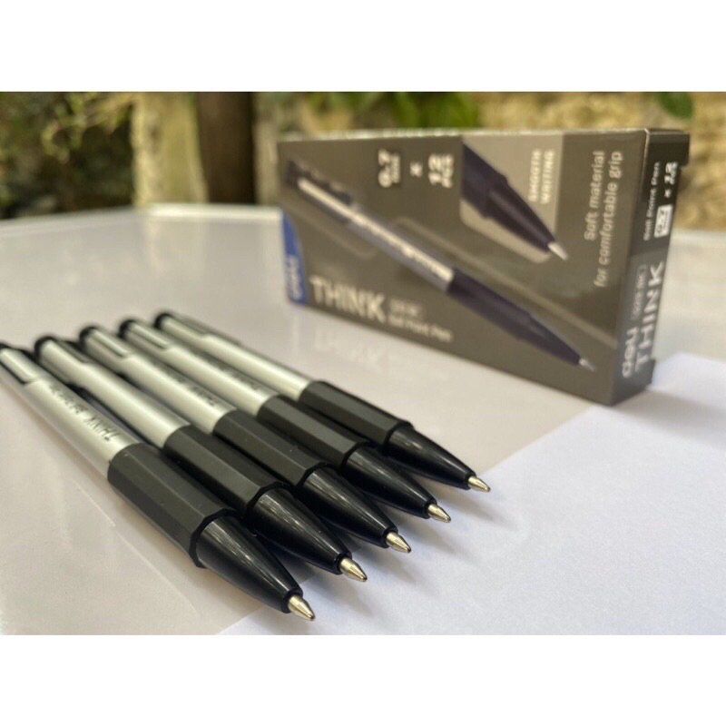 Hộp 12 bút bi nét to 0.7 deli Q29 viết cực trơn